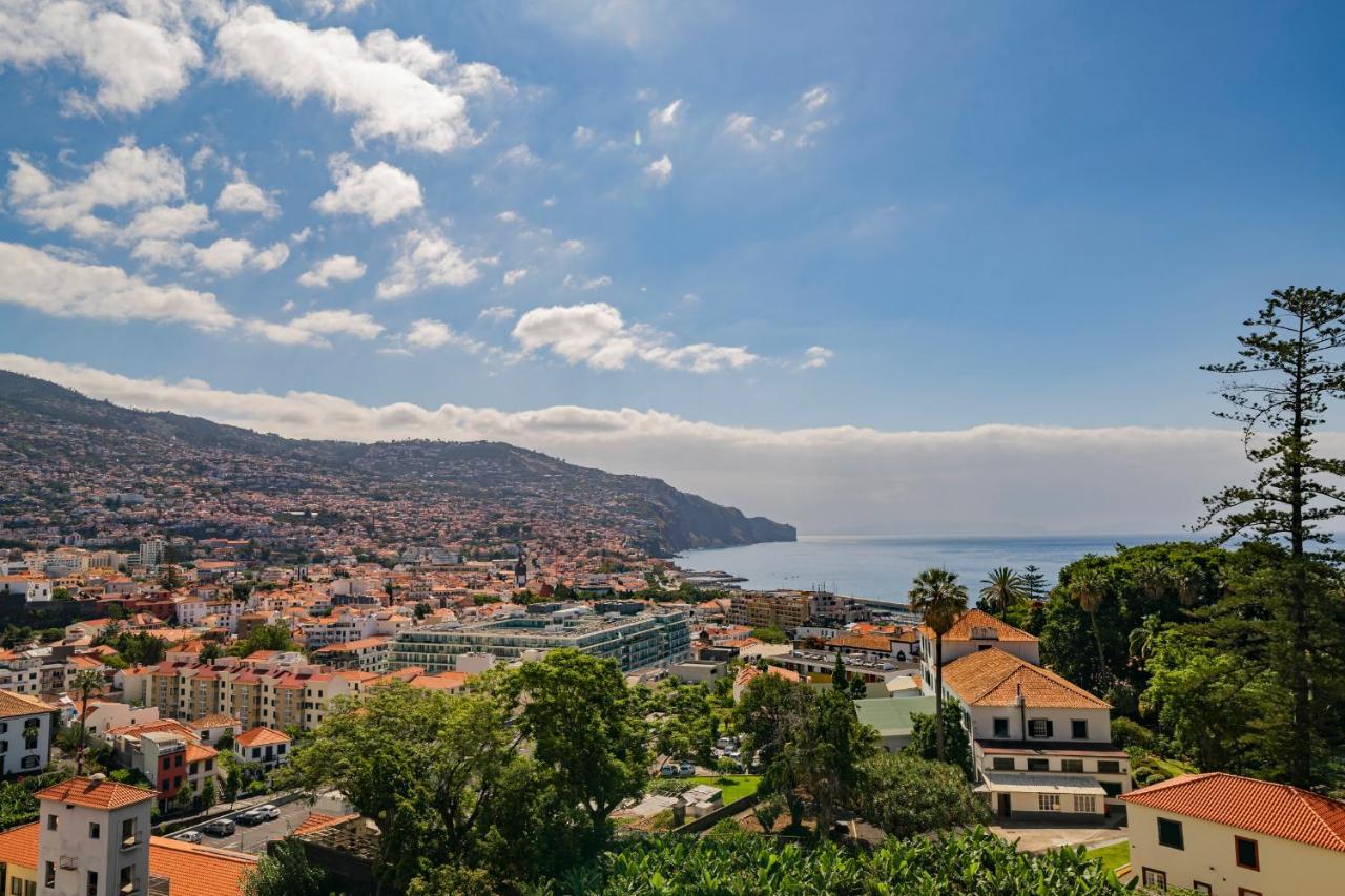 Jasmineiro I By An Island Apart Funchal  Bagian luar foto