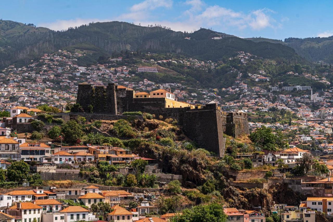 Jasmineiro I By An Island Apart Funchal  Bagian luar foto