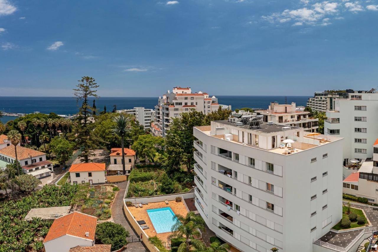 Jasmineiro I By An Island Apart Funchal  Bagian luar foto